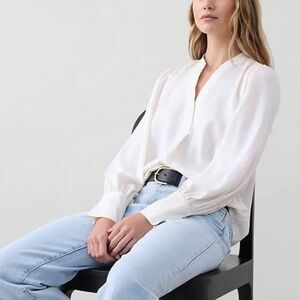 Brand new banana republic shirt size small